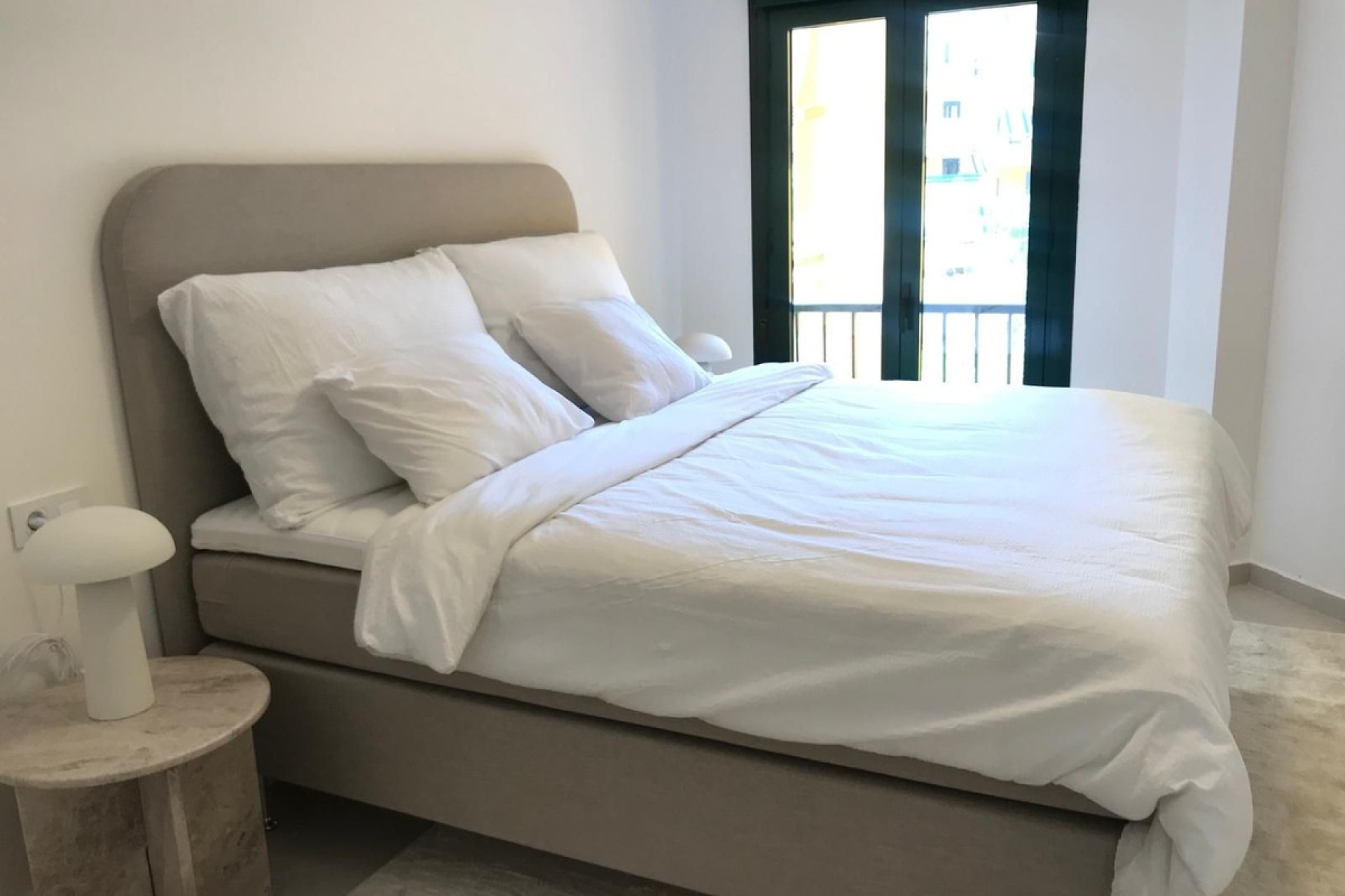 Rynek wtórny - apartment - Marbella - San Pedro de Alcántara