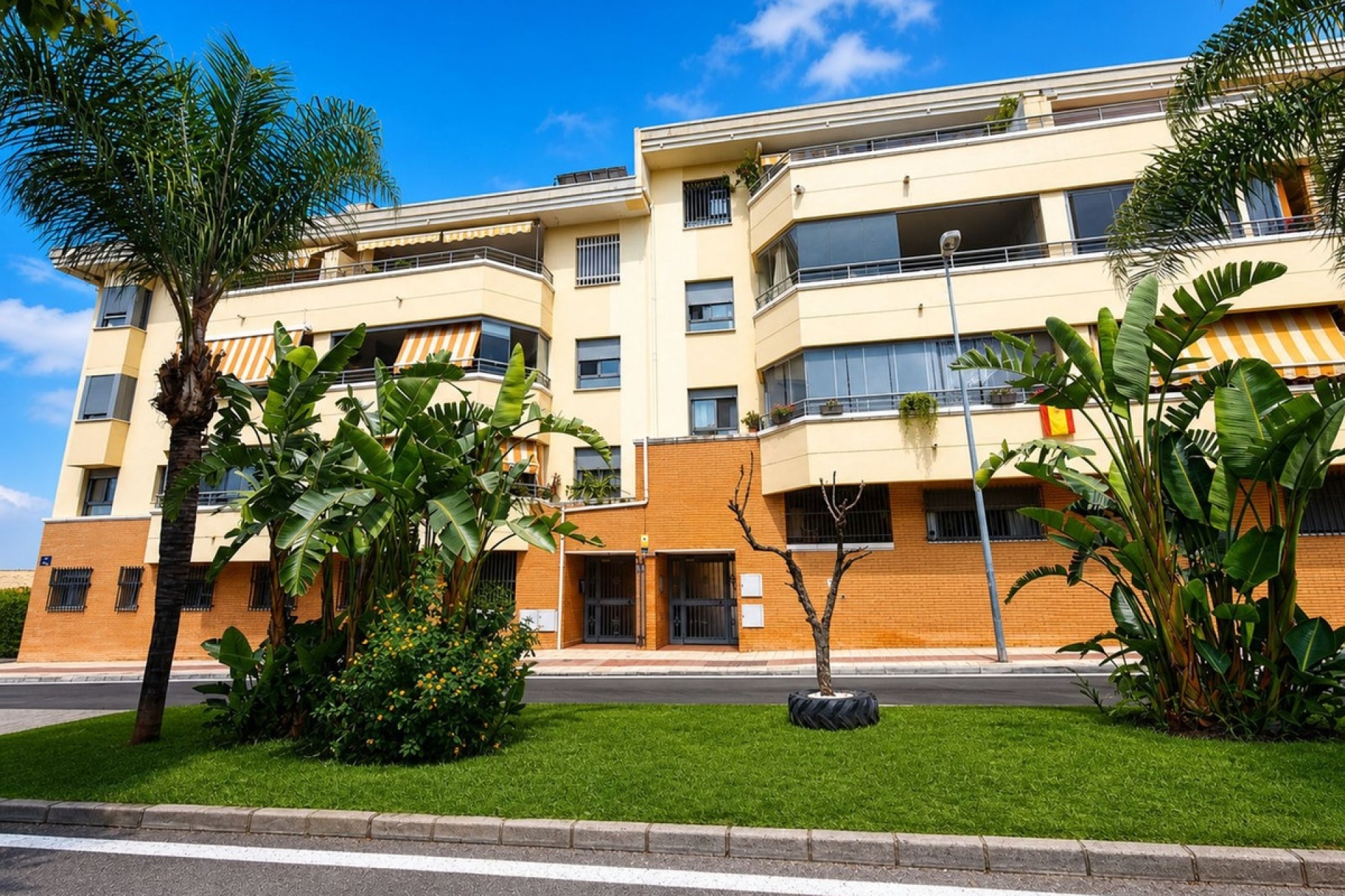 Rynek wtórny - apartment - Marbella - San Pedro de Alcántara