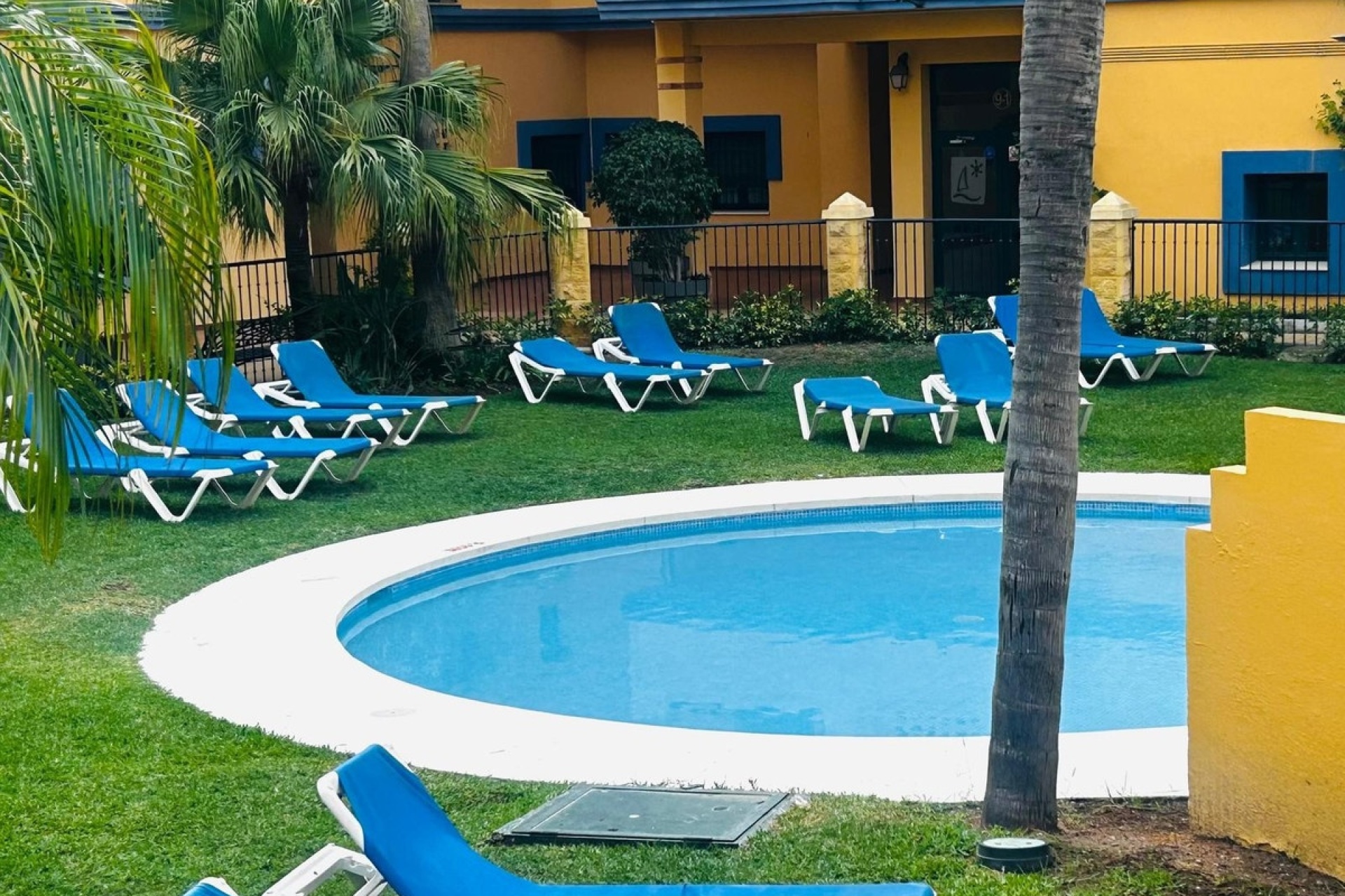 Rynek wtórny - apartment - Marbella - San Pedro de Alcántara