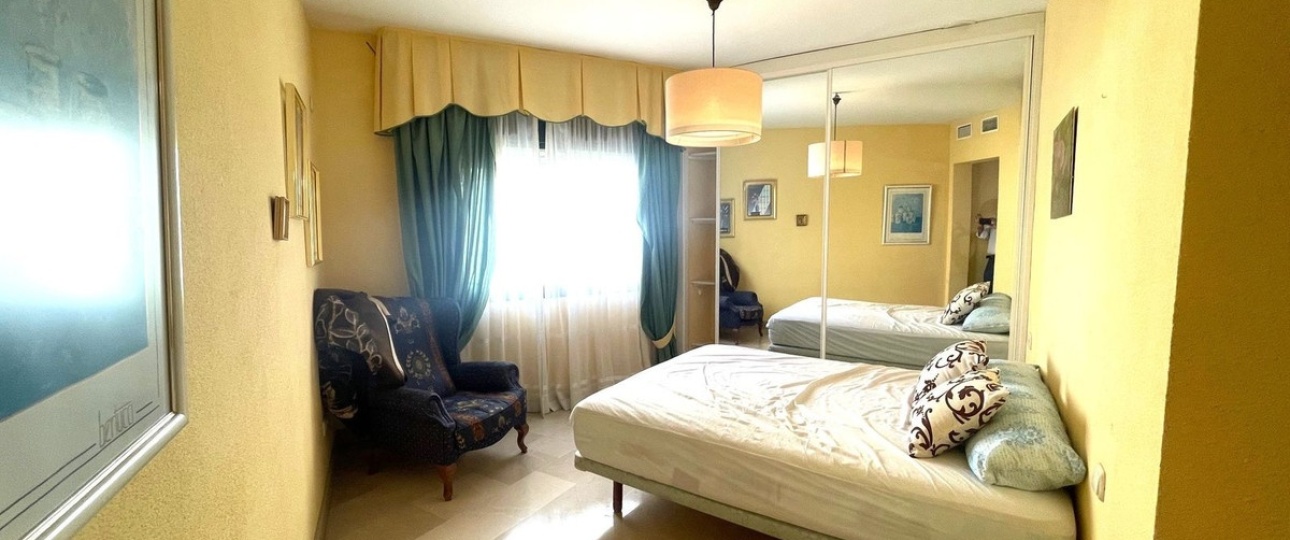 Rynek wtórny - apartment - Marbella - San Pedro de Alcántara