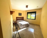 Rynek wtórny - apartment - Marbella - San Pedro de Alcántara