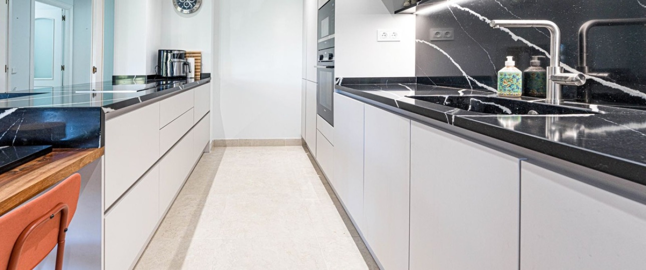 Rynek wtórny - apartment - Marbella - San Pedro de Alcántara
