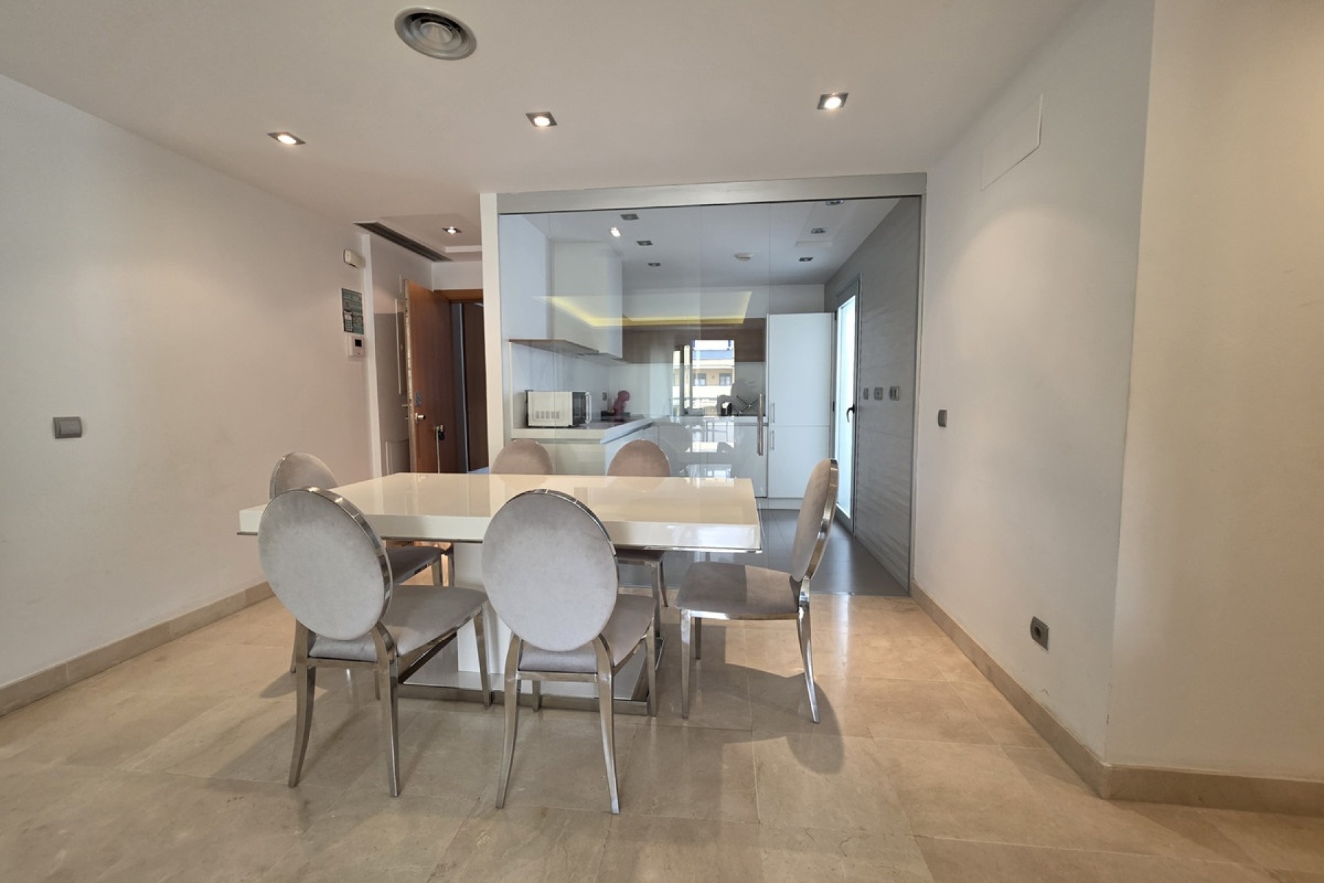 Rynek wtórny - apartment - Marbella - San Pedro de Alcántara