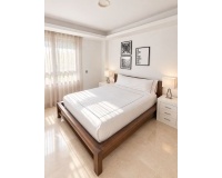 Rynek wtórny - apartment - Marbella - San Pedro de Alcántara