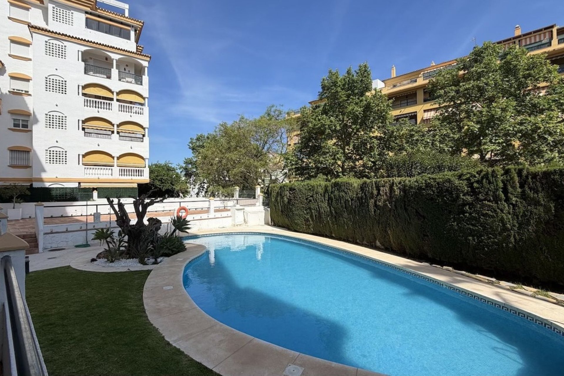 Rynek wtórny - apartment - Marbella - San Pedro de Alcántara