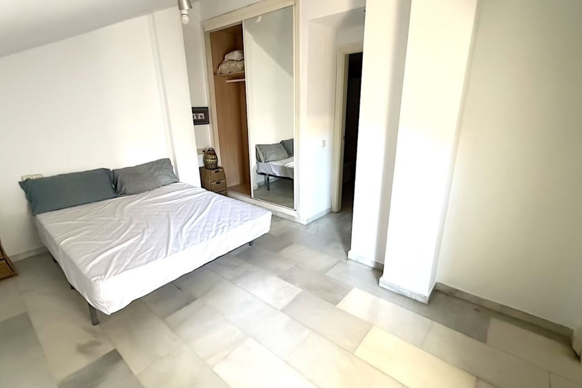 Rynek wtórny - apartment - Marbella - San Pedro de Alcántara