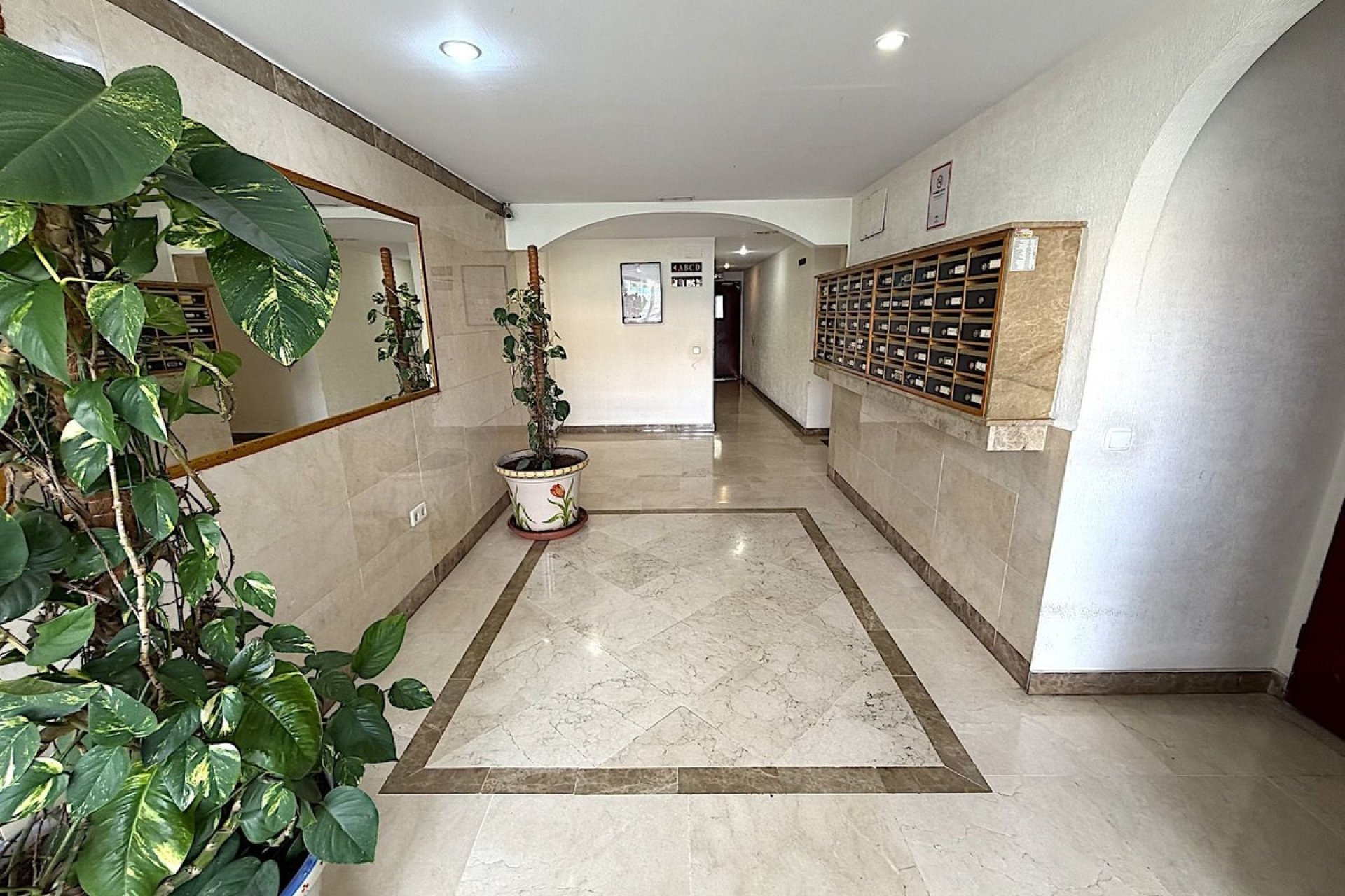Rynek wtórny - apartment - Marbella - San Pedro de Alcántara