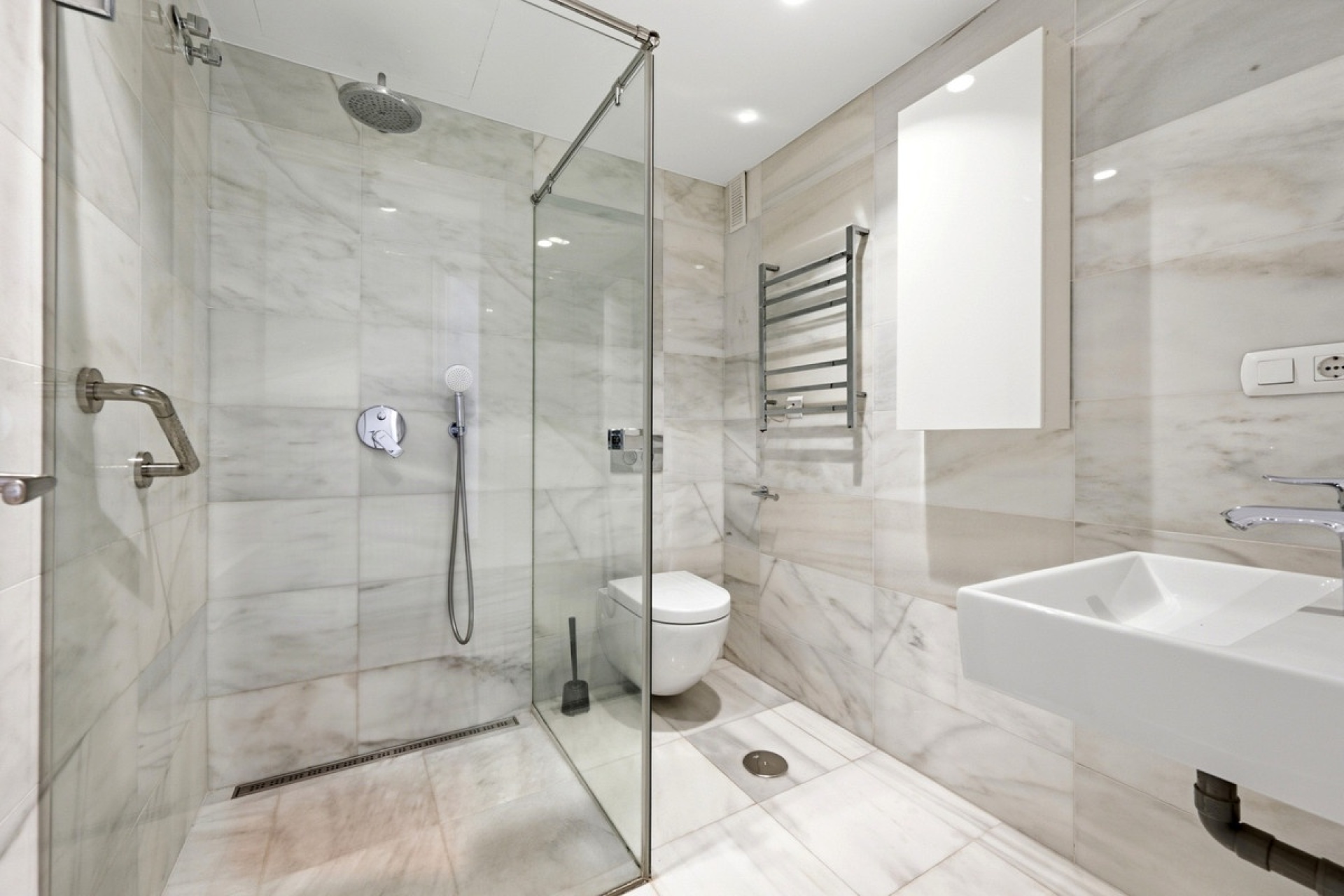 Rynek wtórny - apartment - Marbella - San Pedro de Alcántara