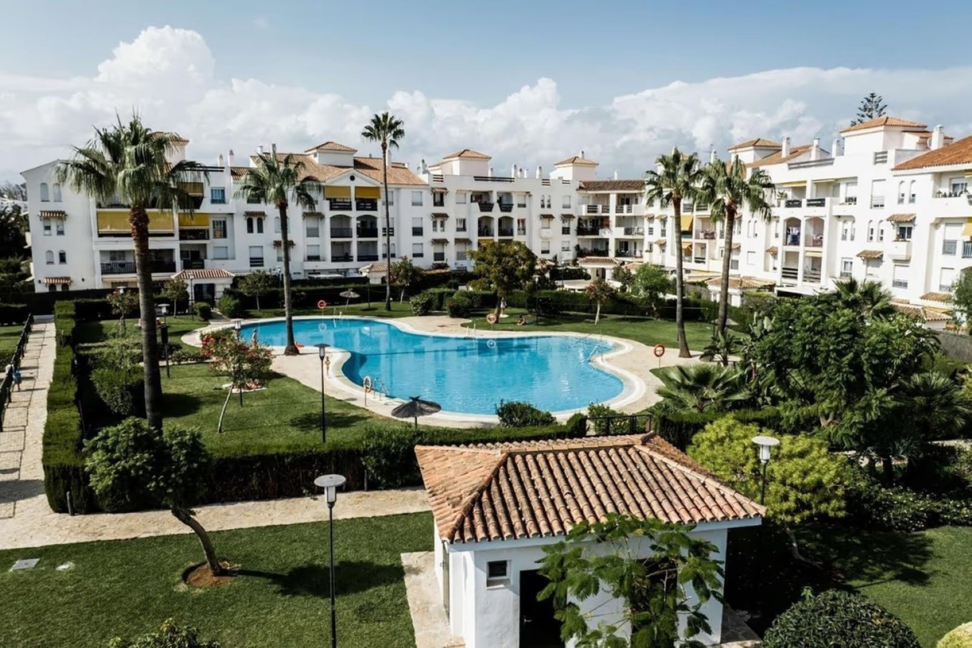 Rynek wtórny - apartment - Marbella - San Pedro de Alcántara