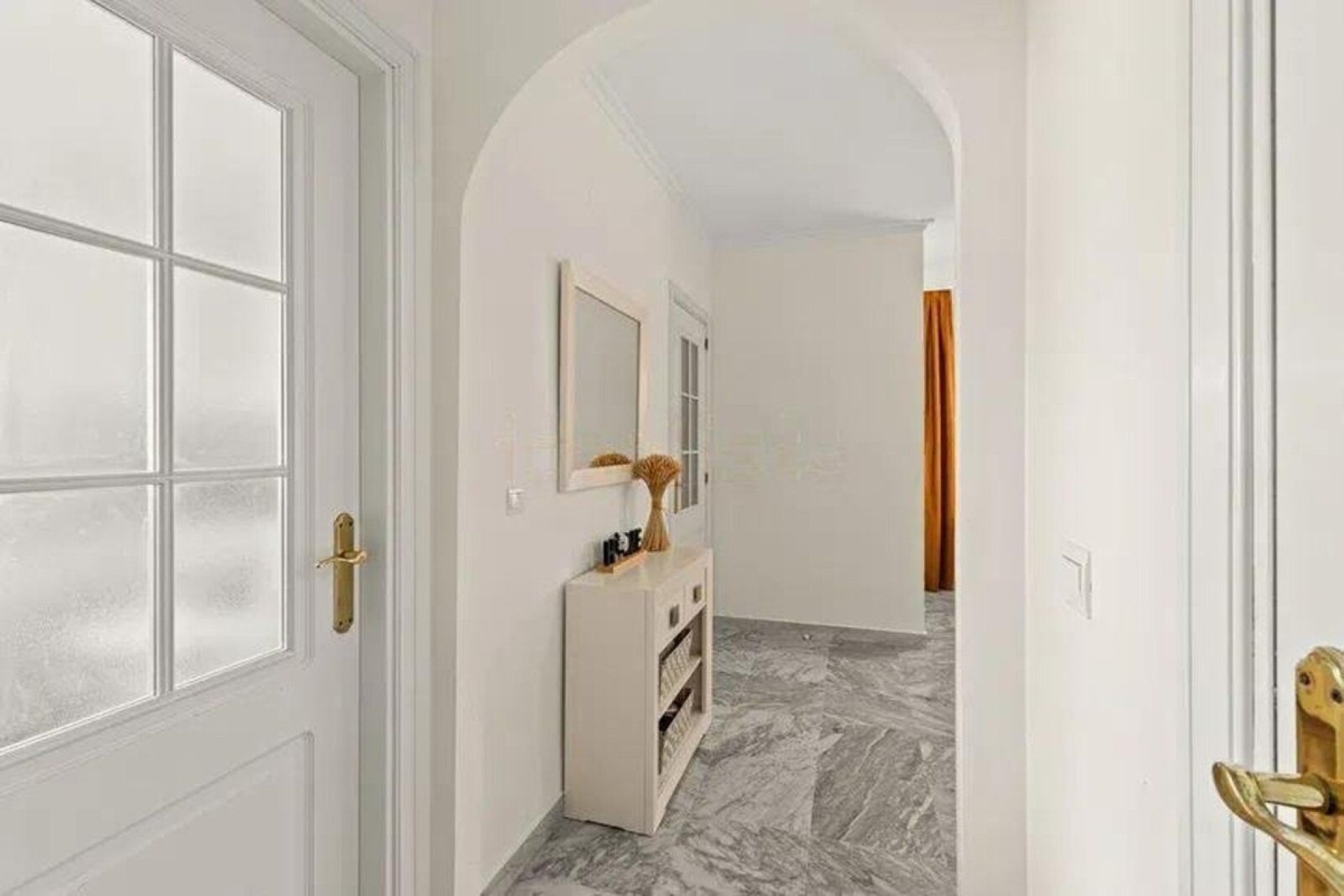 Rynek wtórny - apartment - Marbella - San Pedro de Alcántara