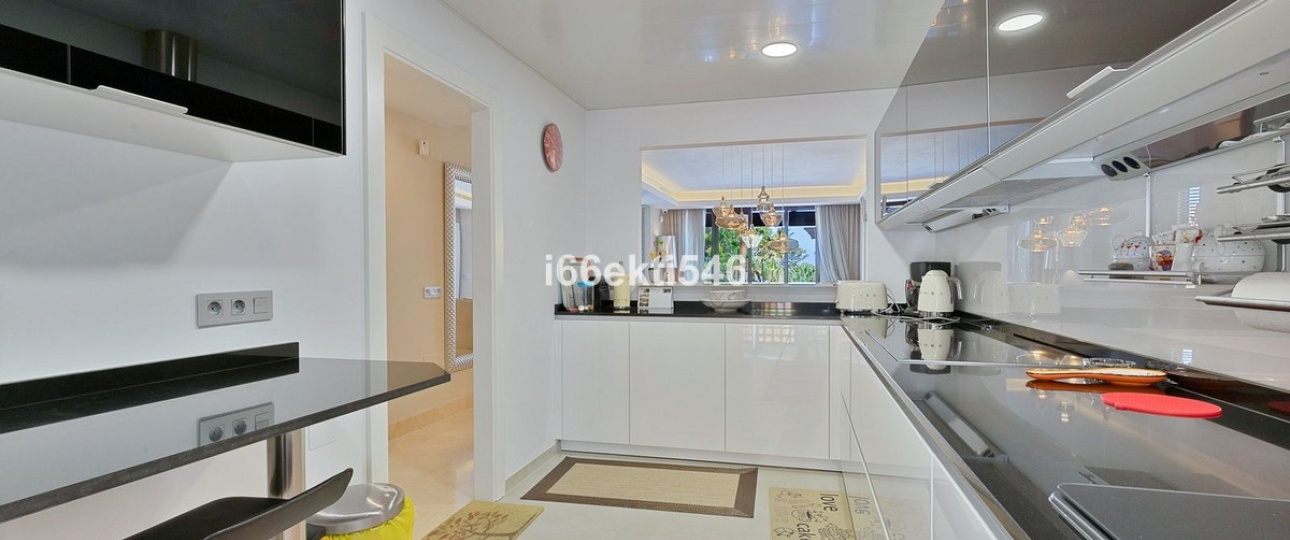 Rynek wtórny - apartment - Marbella - San Pedro de Alcántara