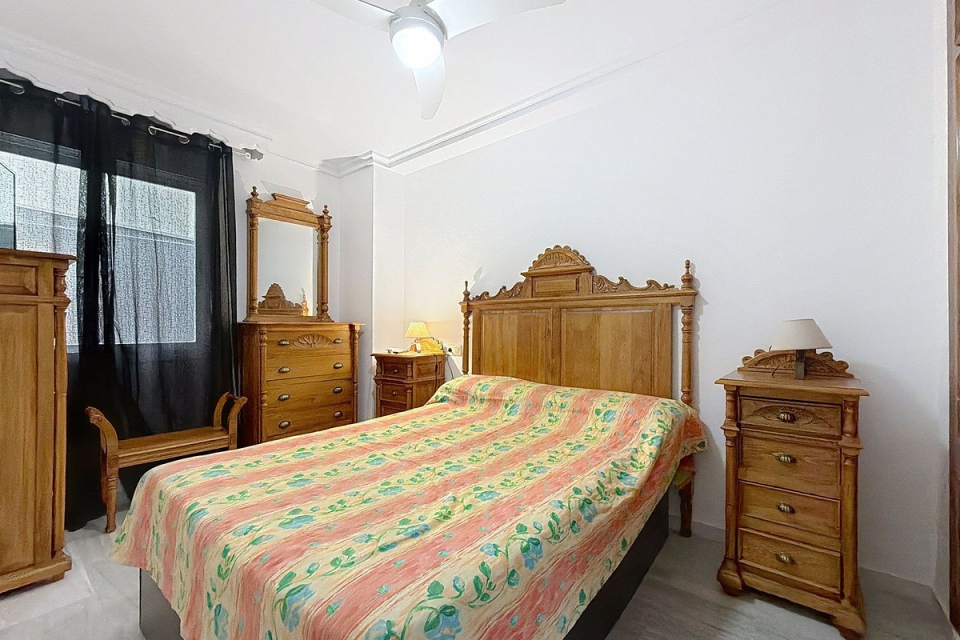 Rynek wtórny - apartment - Marbella - San Pedro de Alcántara
