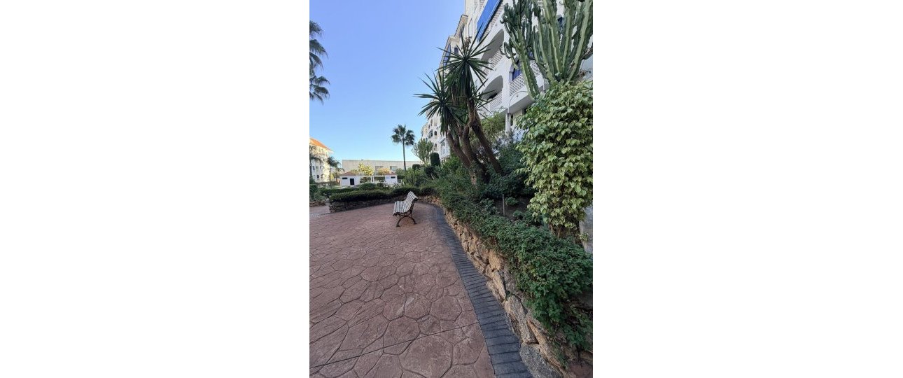Rynek wtórny - apartment - Marbella - San Pedro de Alcántara
