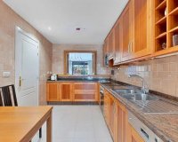 Rynek wtórny - apartment - Marbella - San Pedro de Alcántara