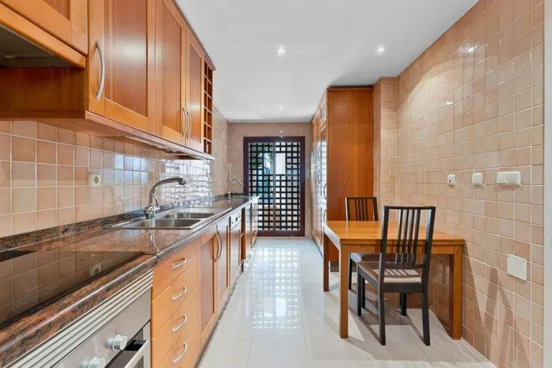 Rynek wtórny - apartment - Marbella - San Pedro de Alcántara