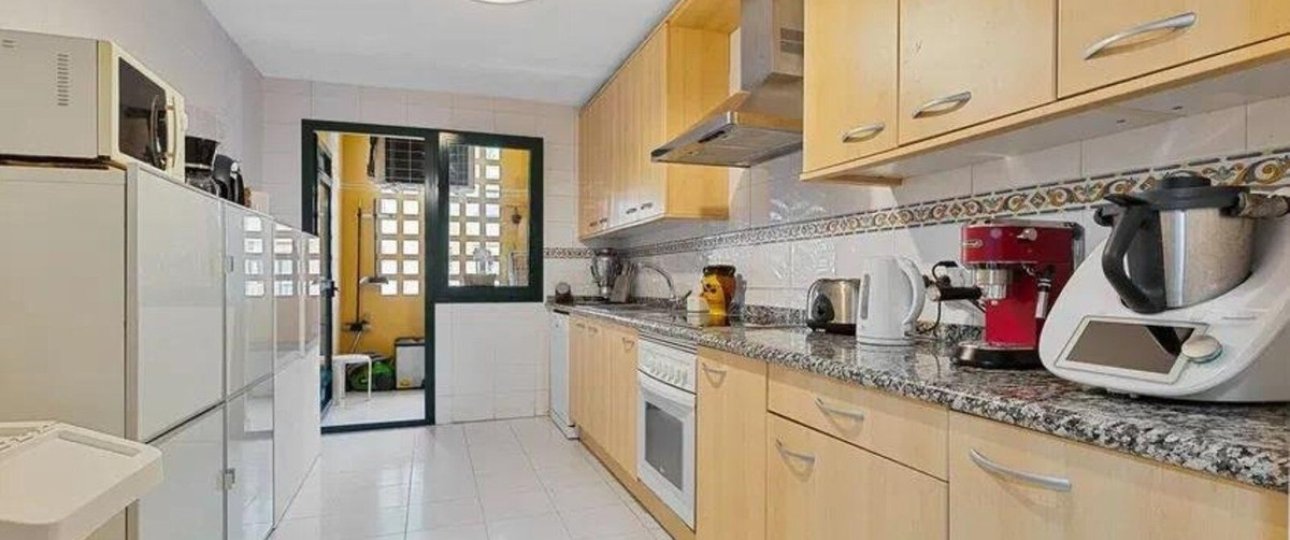 Rynek wtórny - apartment - Marbella - San Pedro de Alcántara
