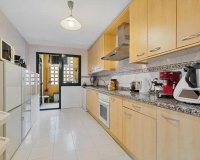 Rynek wtórny - apartment - Marbella - San Pedro de Alcántara