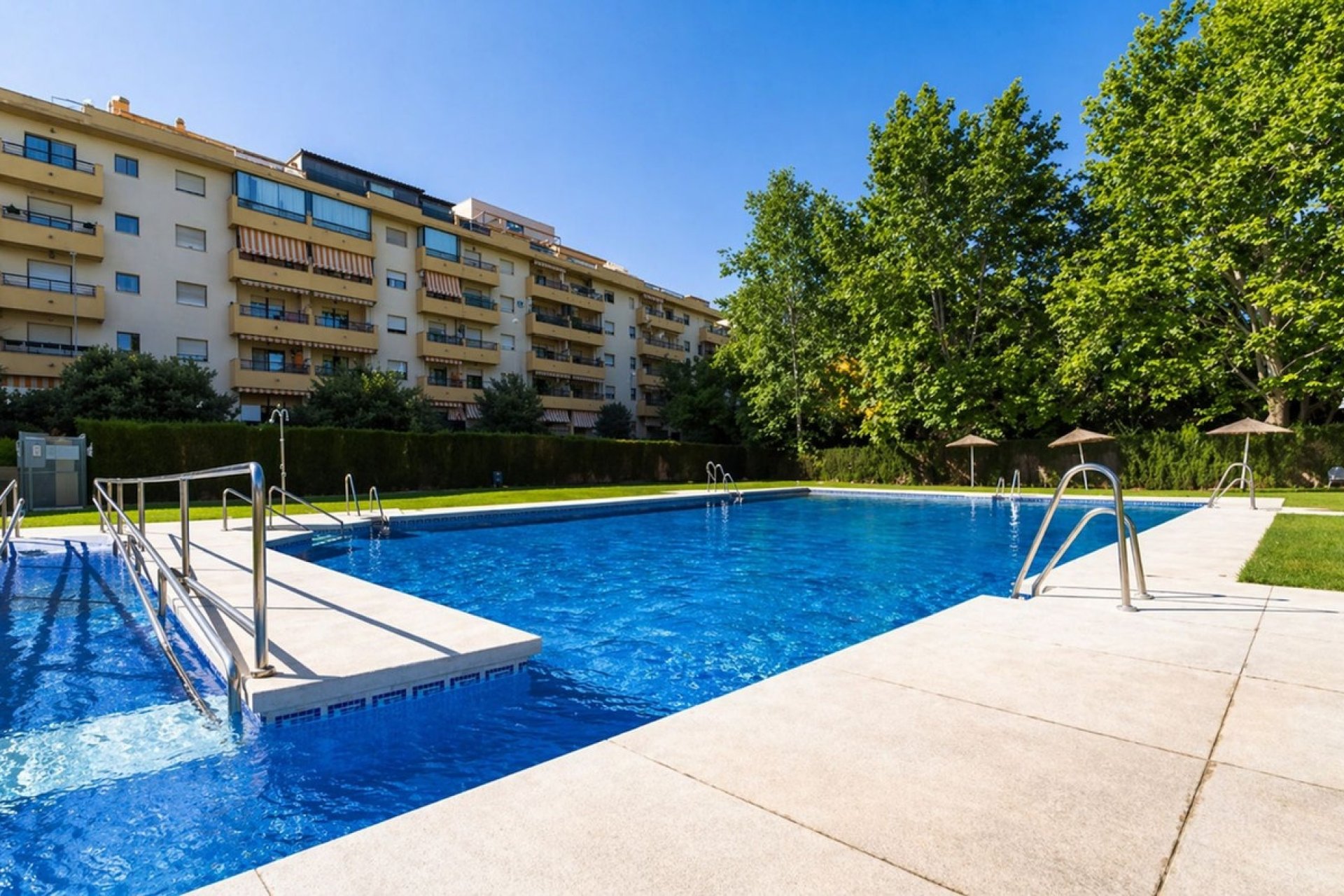 Rynek wtórny - apartment - Marbella - San Pedro de Alcántara