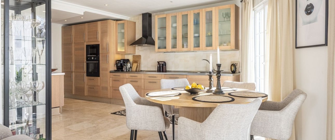 Rynek wtórny - apartment - Marbella - San Pedro de Alcántara