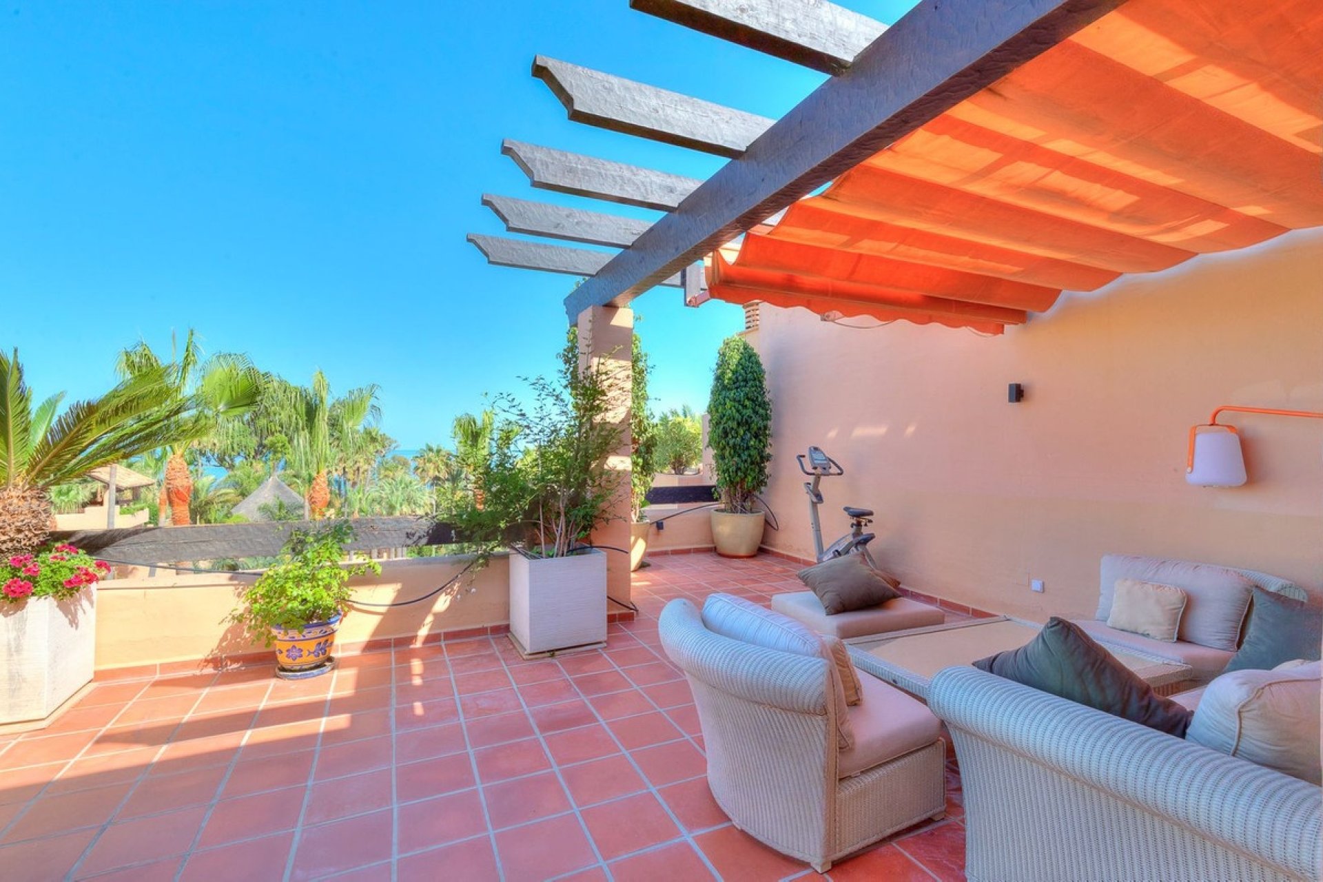 Rynek wtórny - apartment - Marbella - San Pedro de Alcántara