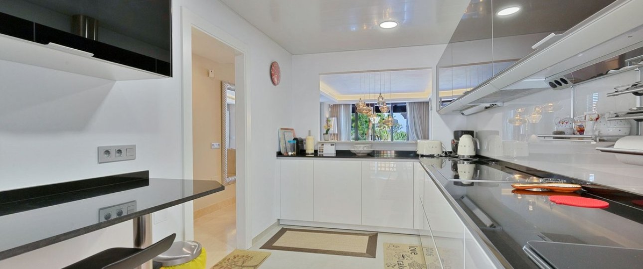 Rynek wtórny - apartment - Marbella - San Pedro de Alcántara