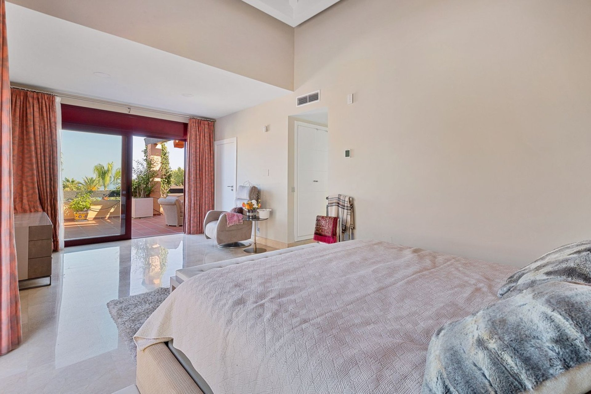 Rynek wtórny - apartment - Marbella - San Pedro de Alcántara