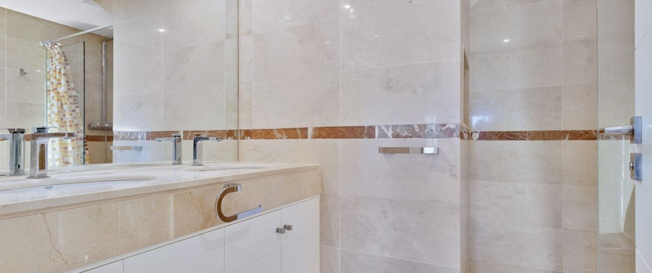 Rynek wtórny - apartment - Marbella - San Pedro de Alcántara