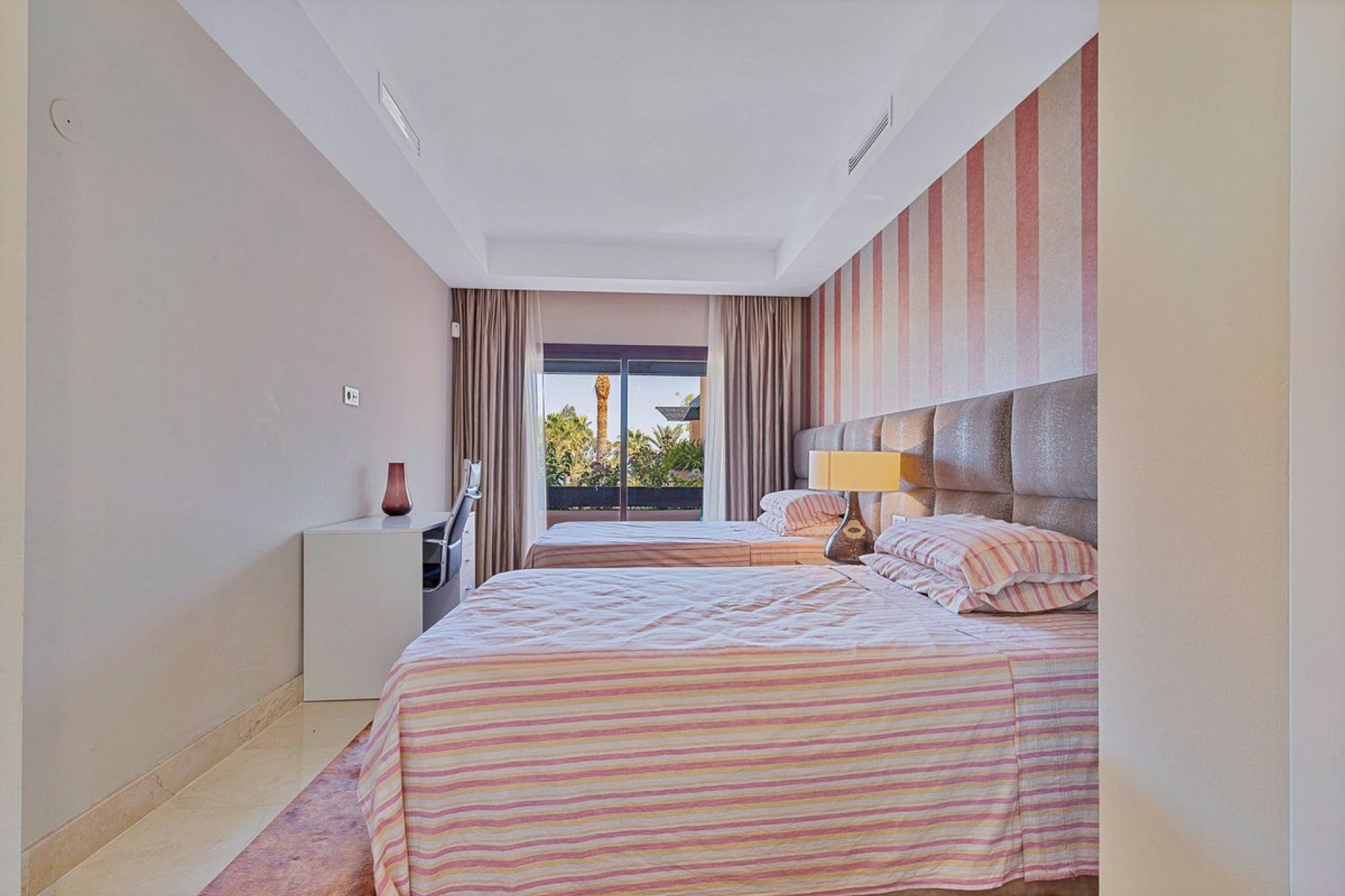 Rynek wtórny - apartment - Marbella - San Pedro de Alcántara