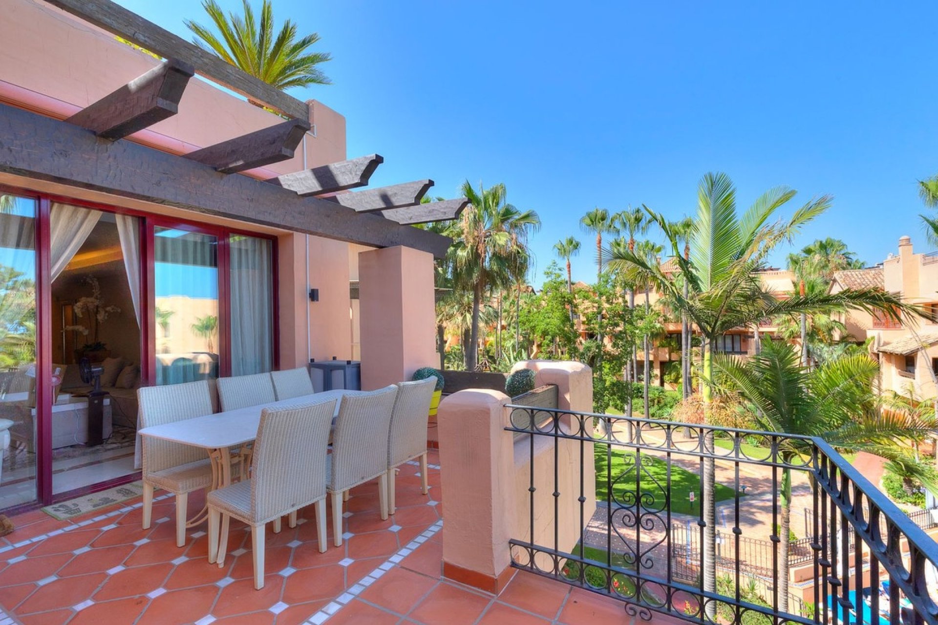 Rynek wtórny - apartment - Marbella - San Pedro de Alcántara