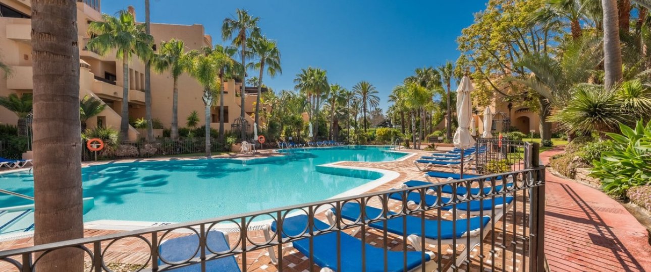 Rynek wtórny - apartment - Marbella - San Pedro de Alcántara