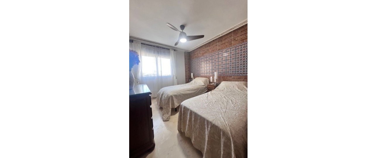 Rynek wtórny - apartment - Marbella - San Pedro de Alcántara