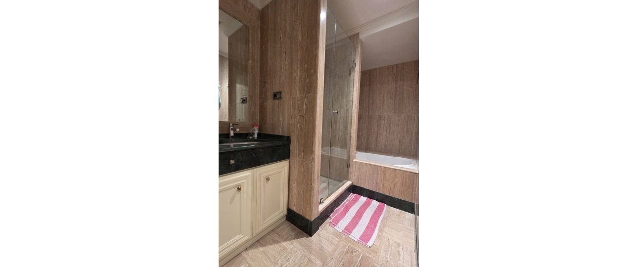 Rynek wtórny - apartment - Marbella - Sierra Blanca