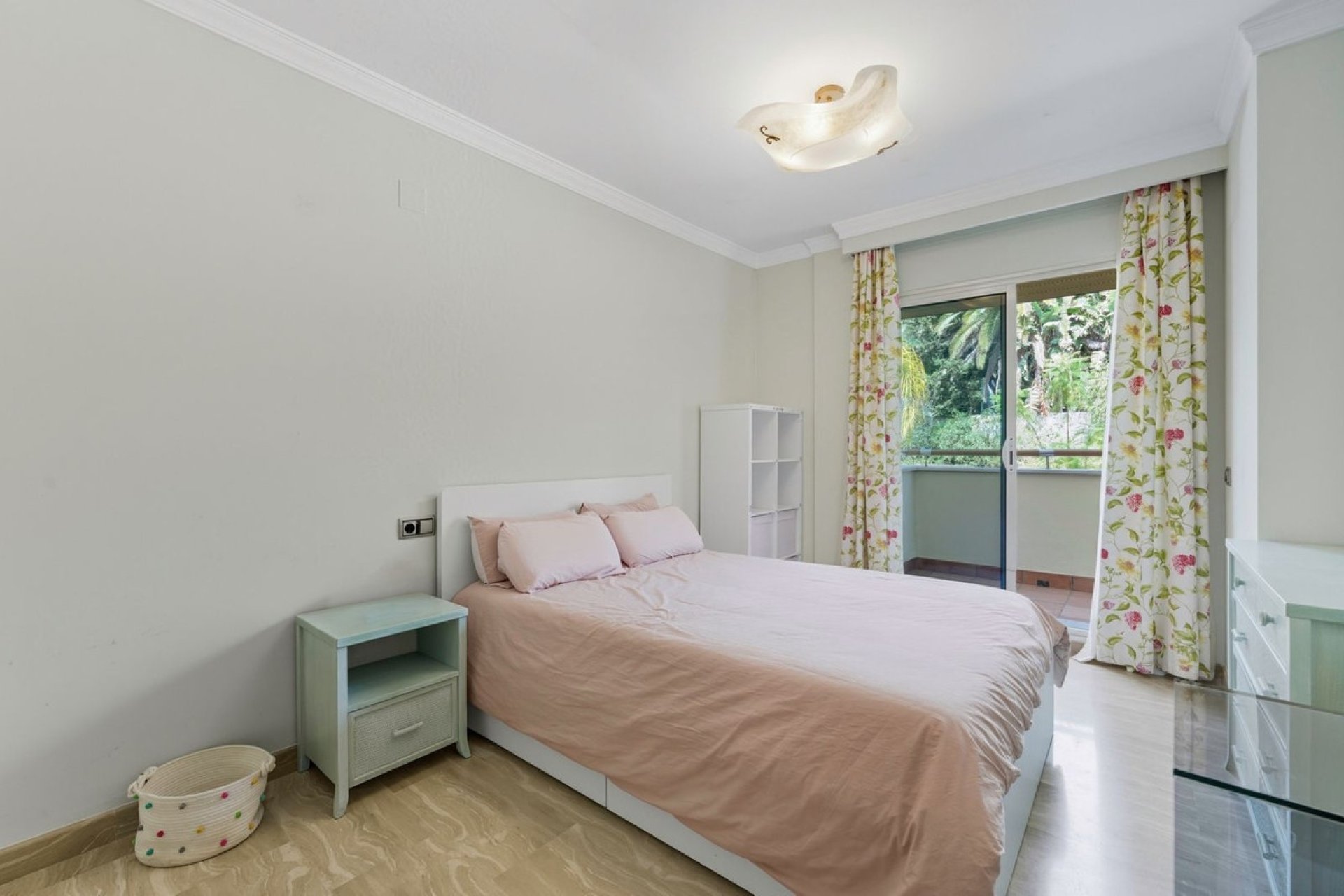Rynek wtórny - apartment - Marbella - Sierra Blanca