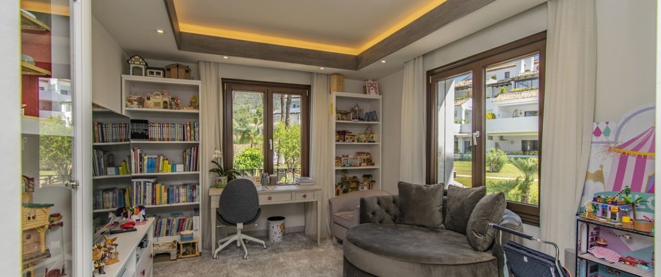 Rynek wtórny - apartment - Marbella - Sierra Blanca