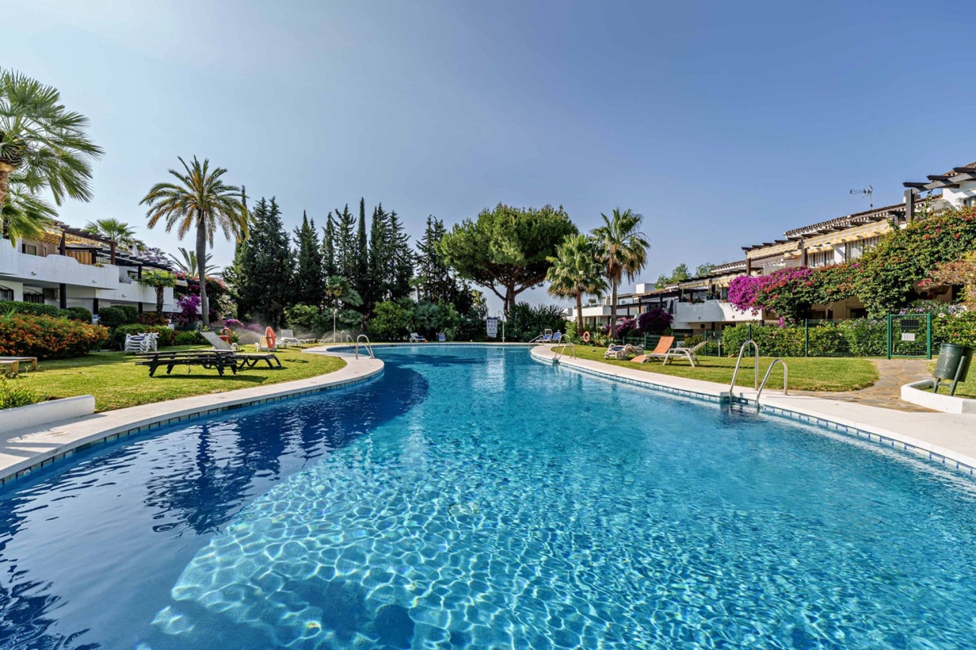 Rynek wtórny - apartment - Marbella - Sierra Blanca