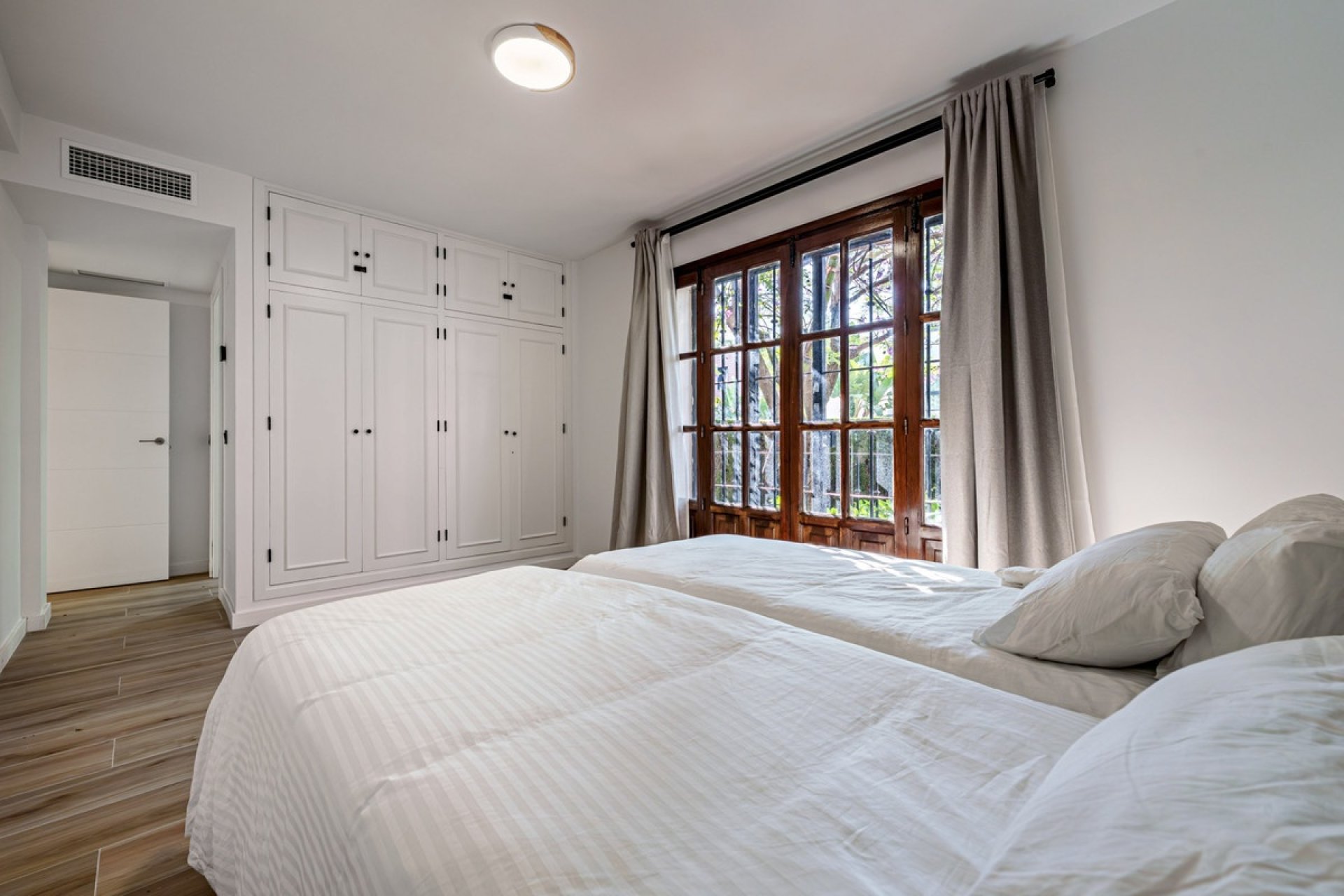 Rynek wtórny - apartment - Marbella - Sierra Blanca