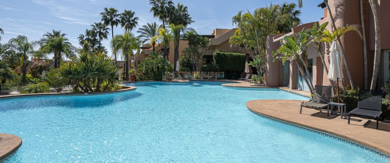 Rynek wtórny - apartment - Marbella - Sierra Blanca