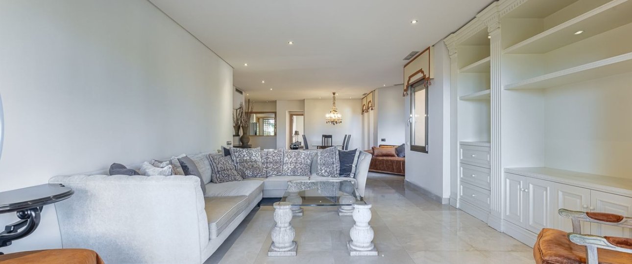 Rynek wtórny - apartment - Marbella - Sierra Blanca