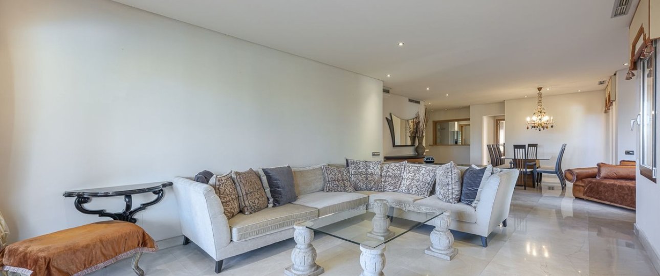 Rynek wtórny - apartment - Marbella - Sierra Blanca