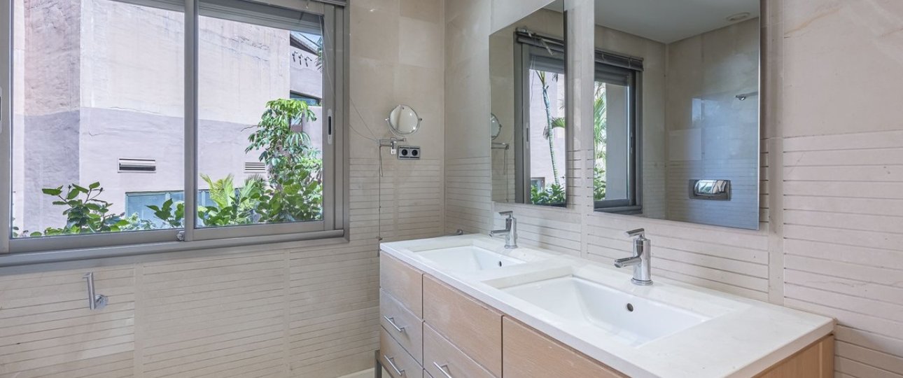 Rynek wtórny - apartment - Marbella - Sierra Blanca