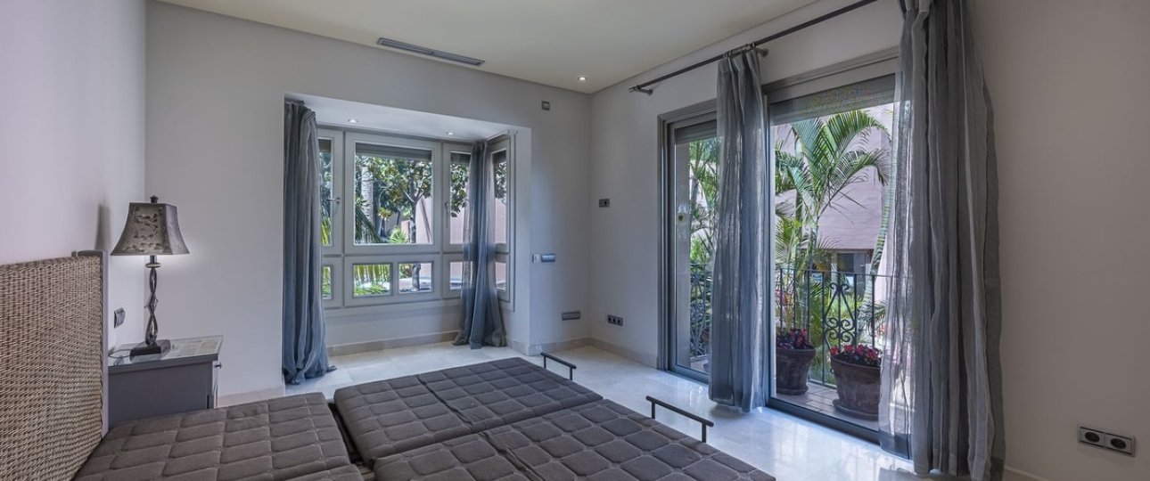 Rynek wtórny - apartment - Marbella - Sierra Blanca