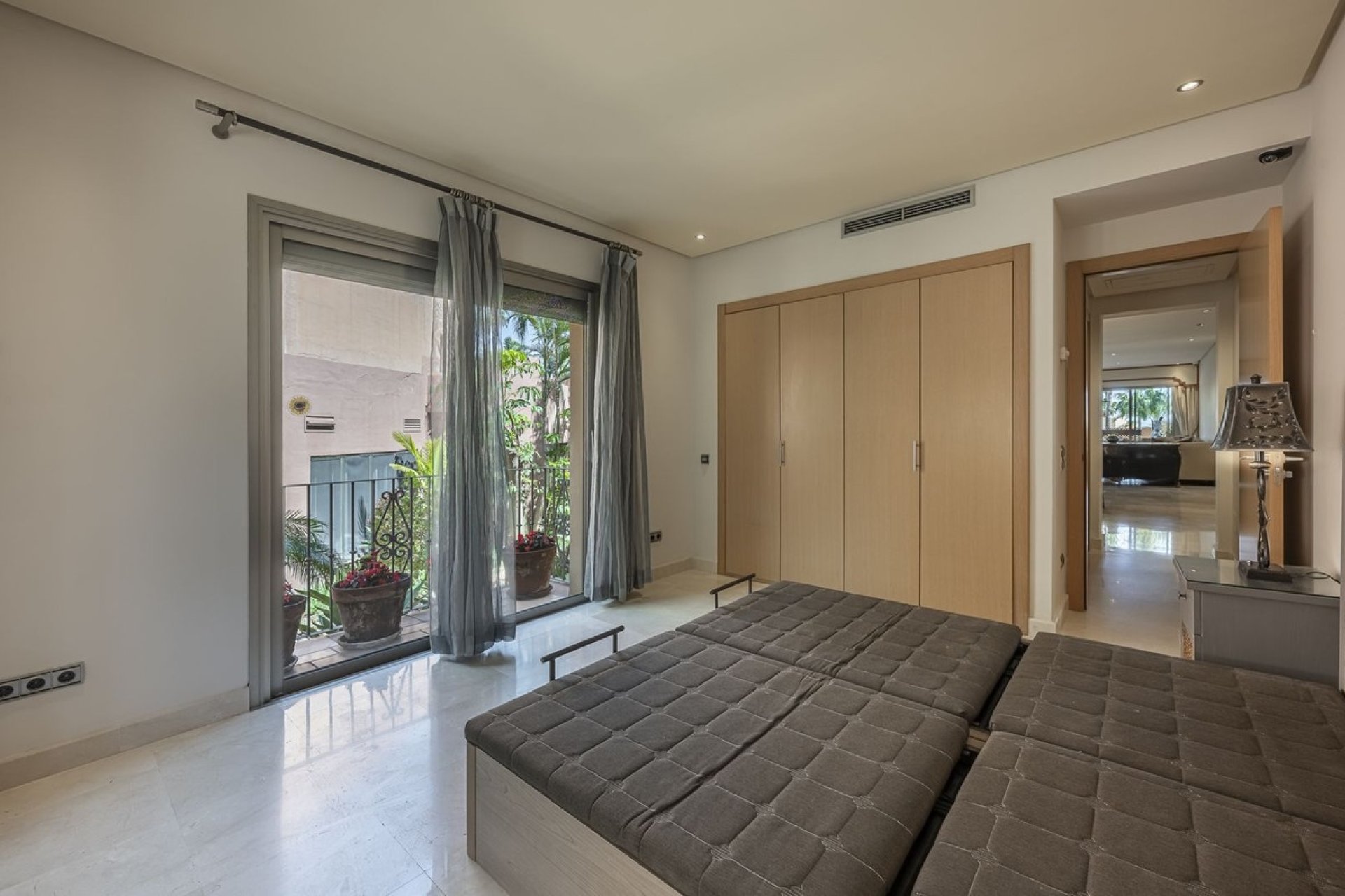 Rynek wtórny - apartment - Marbella - Sierra Blanca