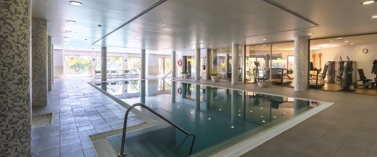 Rynek wtórny - apartment - Marbella - Sierra Blanca