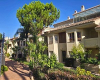 Rynek wtórny - apartment - Marbella - Sierra Blanca