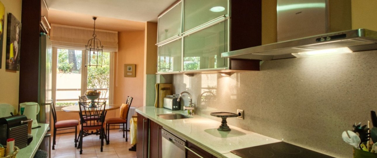 Rynek wtórny - apartment - Marbella - Sierra Blanca