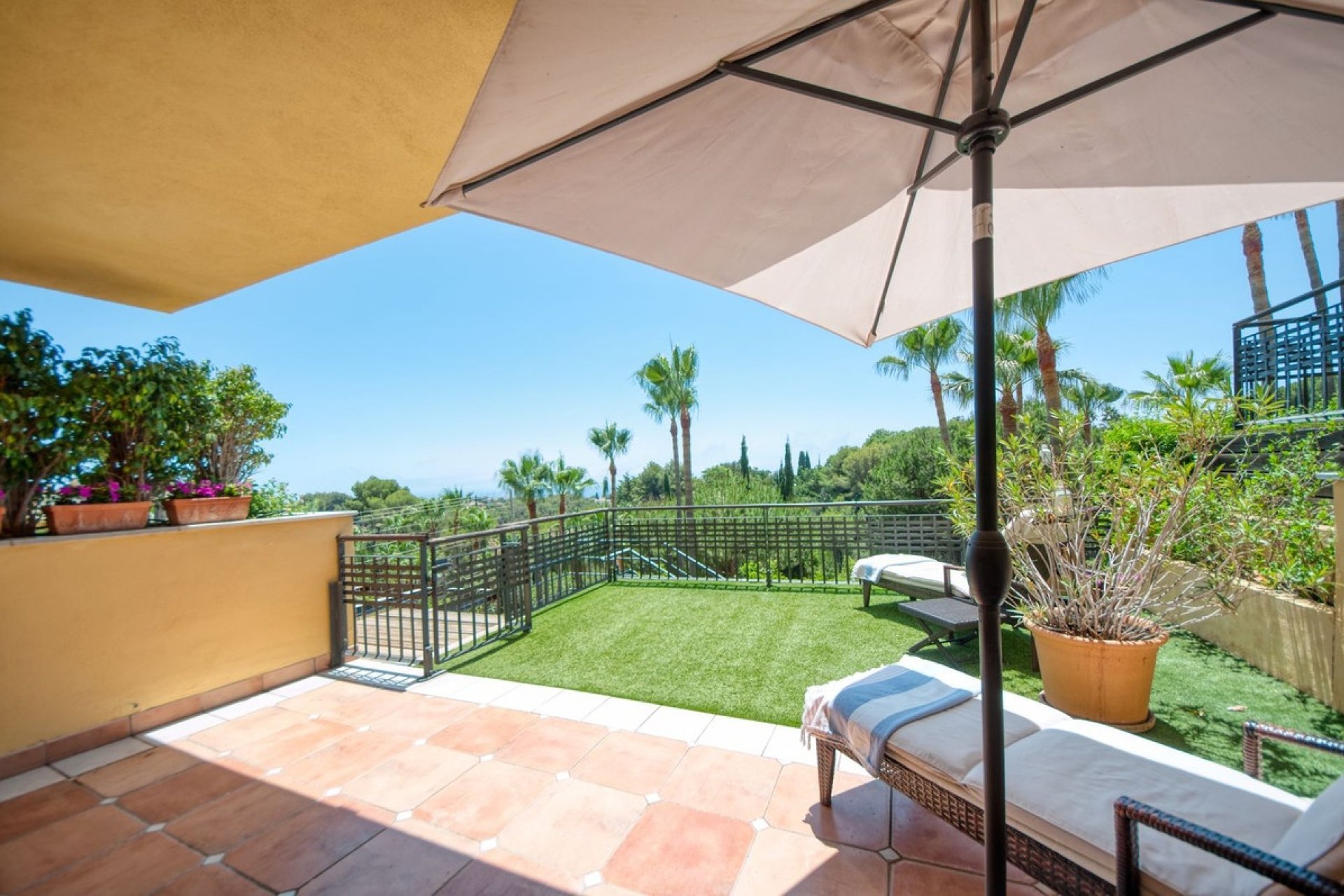 Rynek wtórny - apartment - Marbella - Sierra Blanca