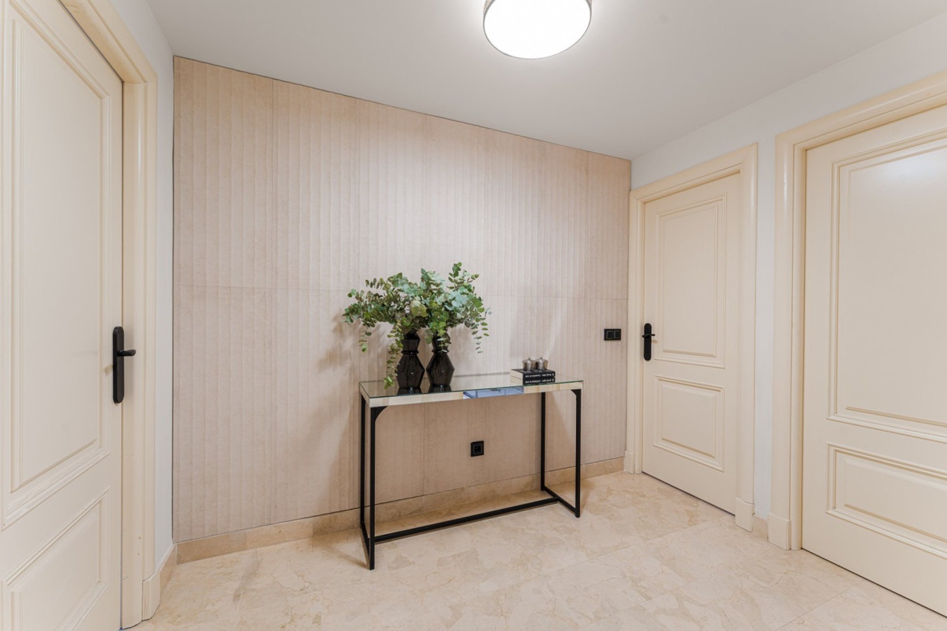 Rynek wtórny - apartment - Marbella - Sierra Blanca
