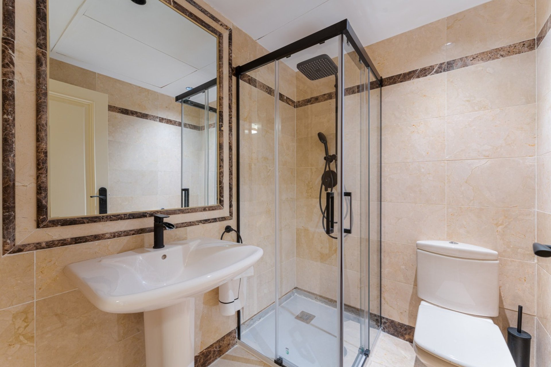 Rynek wtórny - apartment - Marbella - Sierra Blanca