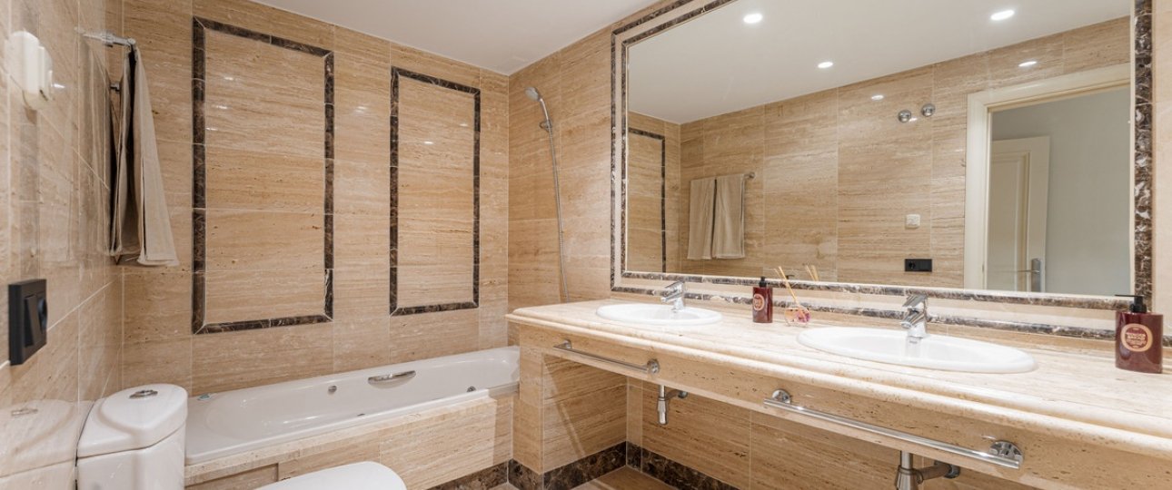Rynek wtórny - apartment - Marbella - Sierra Blanca