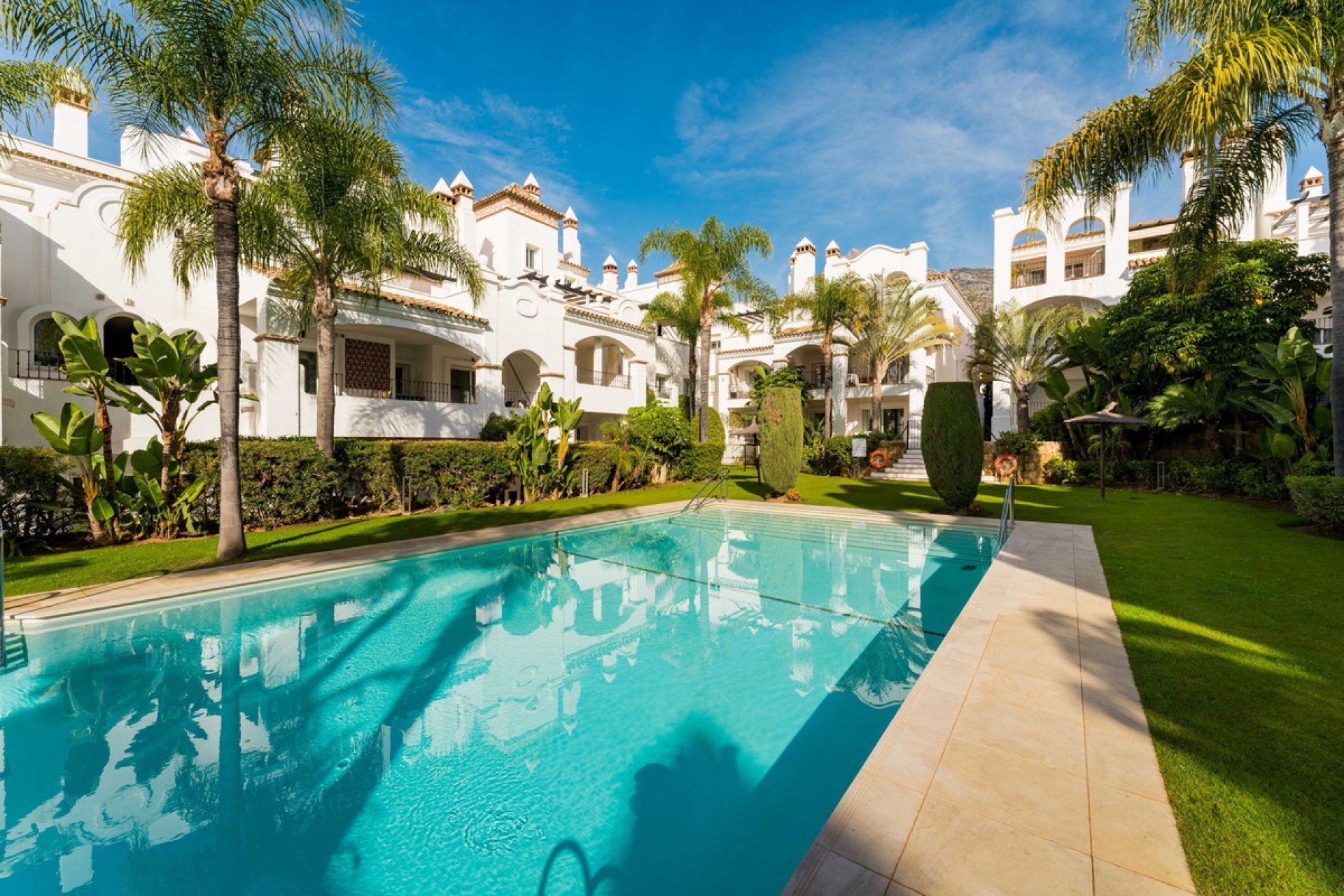 Rynek wtórny - apartment - Marbella - Sierra Blanca